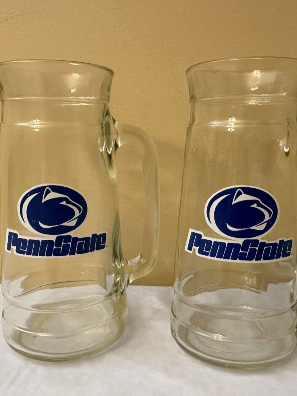 2 Vintage 20 oz Penn State Nittany Lions Beer Glasses